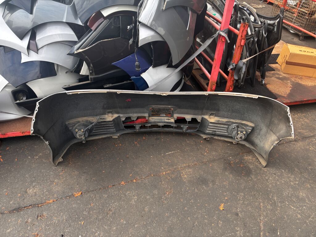 Бампер 13-42 13-42,52119-58050 на Toyota Alphard ANH10W Фото 3