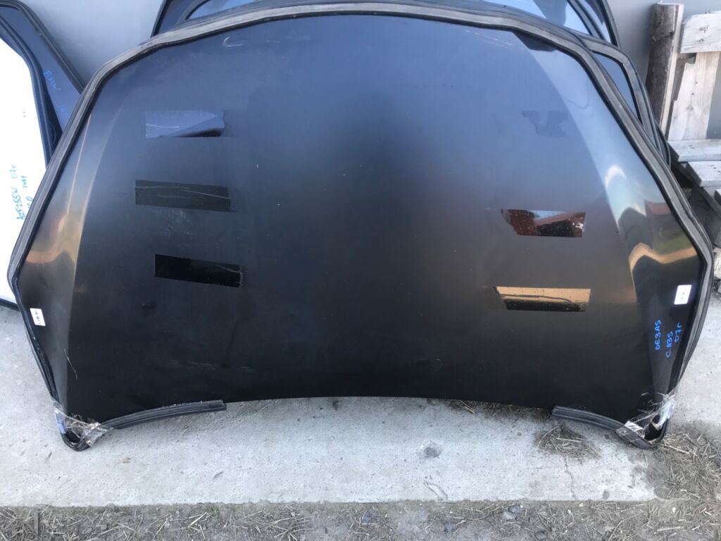 Капот на Mazda Demio DE3AS