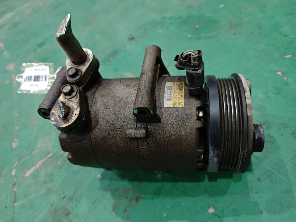 Компрессор кондиционера на Ford Focus 2 6M5H-19D629-AD  1333042  1368905  1428475  1432770  1490495  1686876  30676311  30676394  30761390  36000325  36002263  3M5H-19497-BA  3M5H-19497-BC  3M5H-19497-BD  3M5H-19D629-RG  3M5H-19D629-RH  8603955