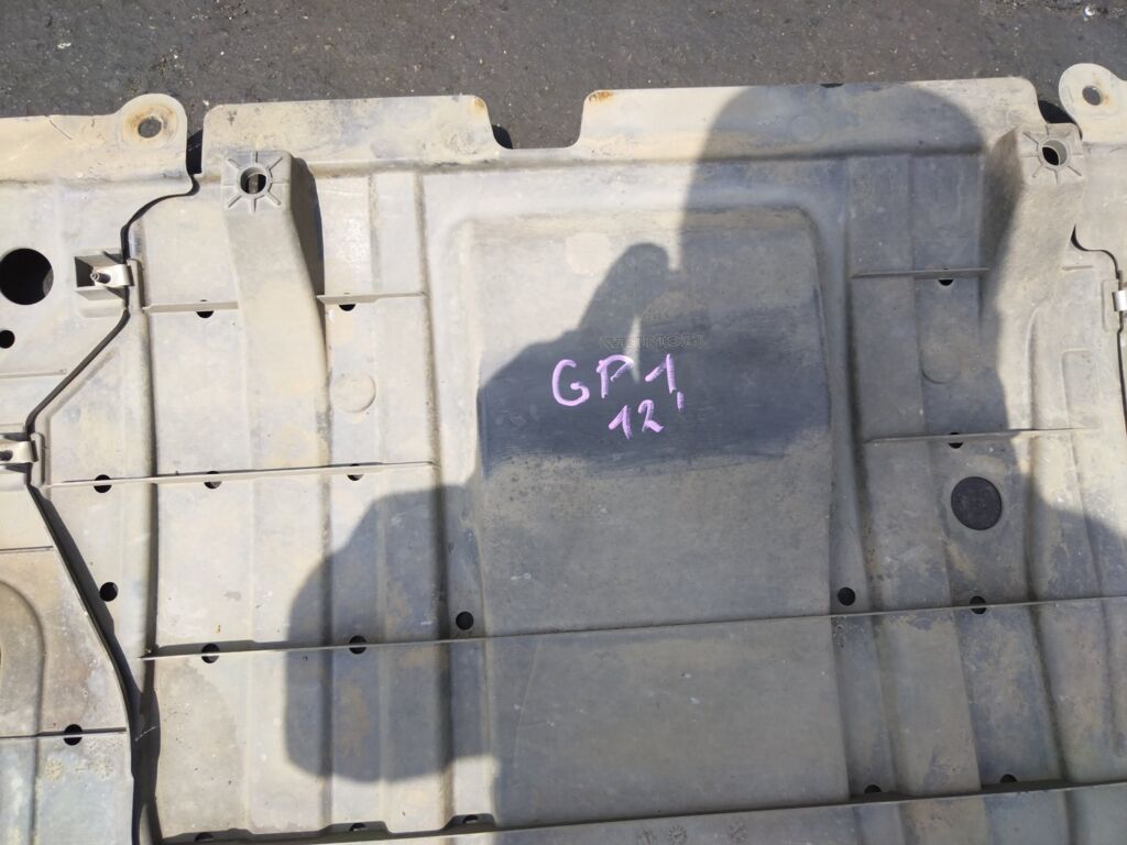 Защита двигателя на Honda Fit Hybrid GP1 LDA, Переднее расположение