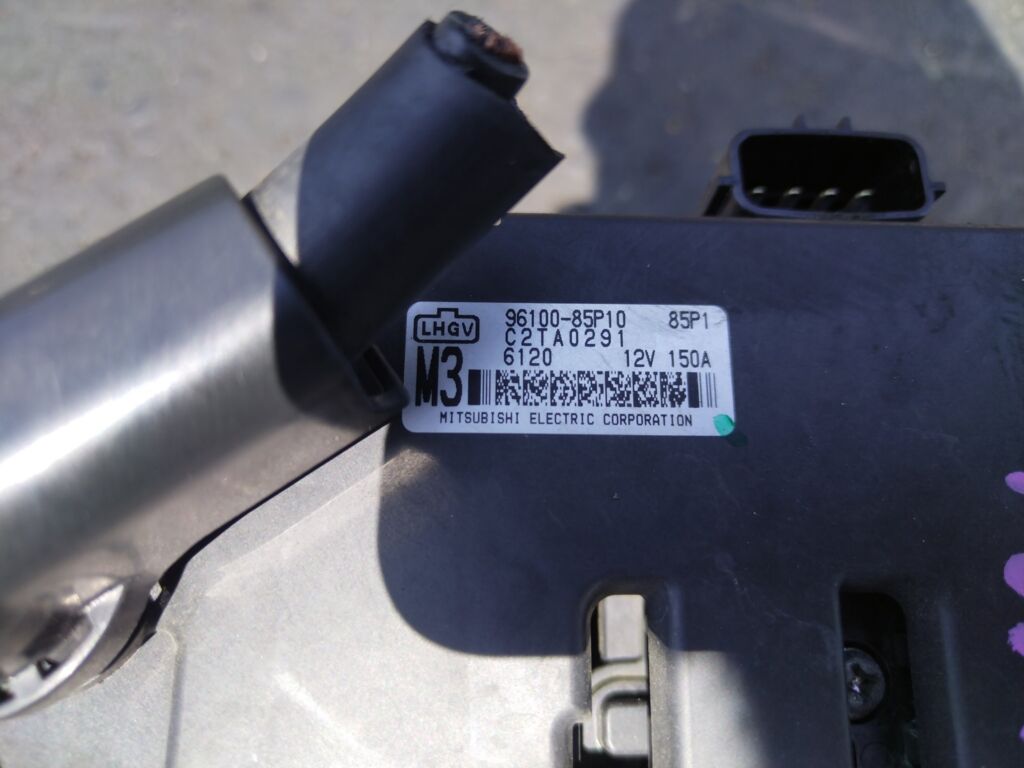 Генератор на Suzuki Hustler MR41S R06A 96100-85P10