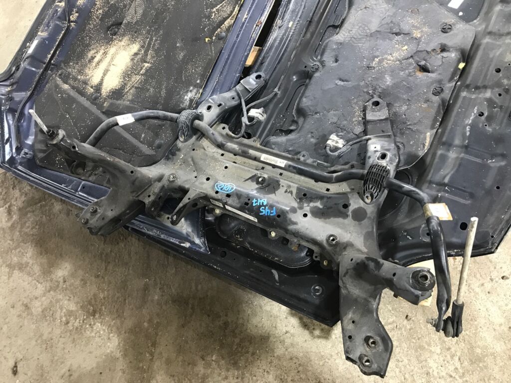 Балка под ДВС на Bmw 2-Series Active Tourer F45-2C12 B47 6852036, Переднее расположение
