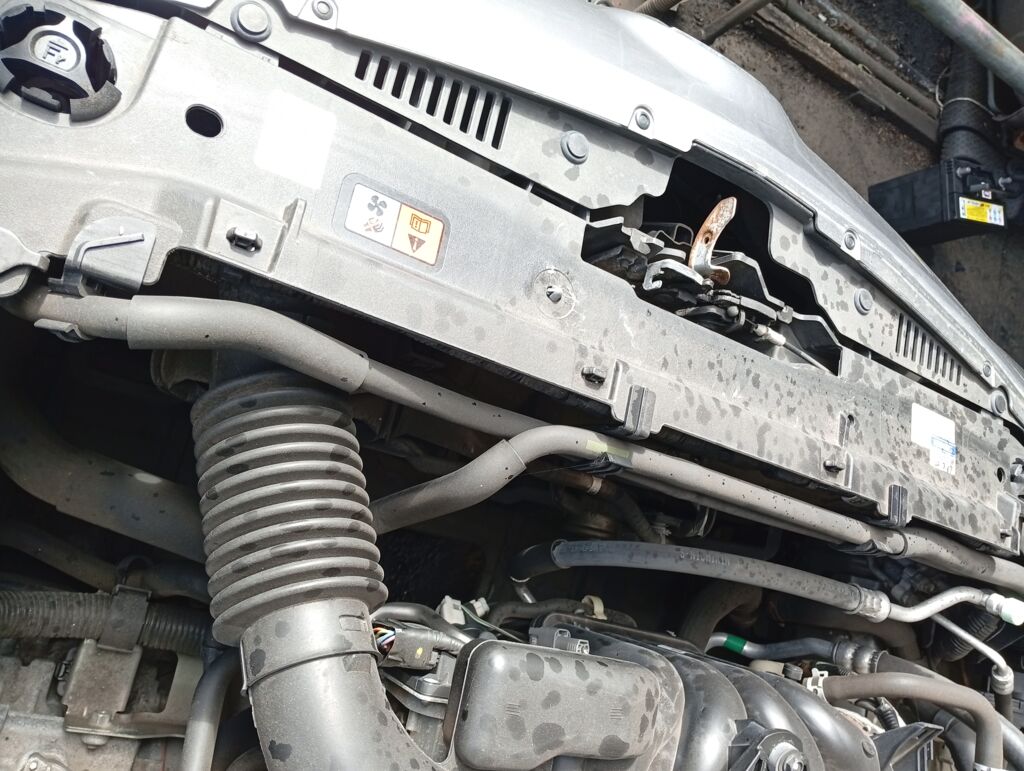 Телевизор на Mazda Axela BL5FW ZY-VE Фото 2