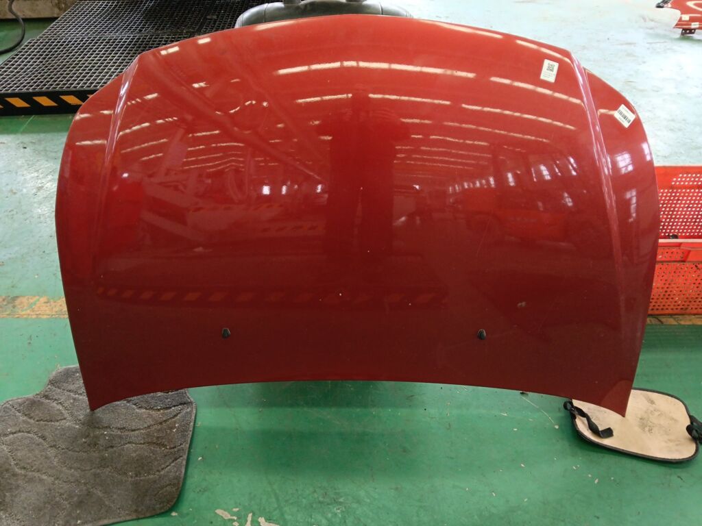 Капот на Suzuki Sx4 YA11S