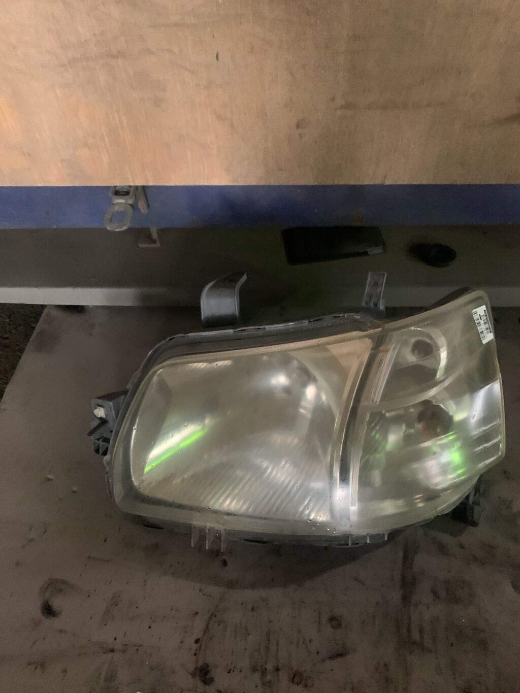 Фара на Toyota Lite Ace S402M 1819, Левое расположение