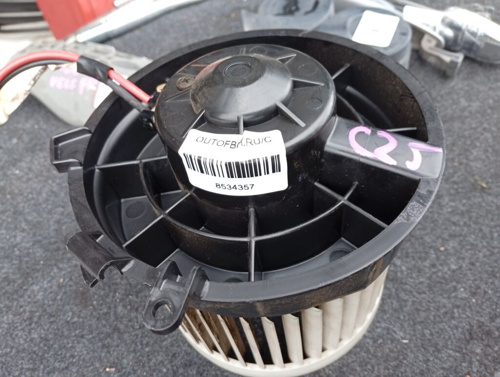 Мотор печки на Nissan Serena C25 27225EN000  27225EN00B  27225EN00C