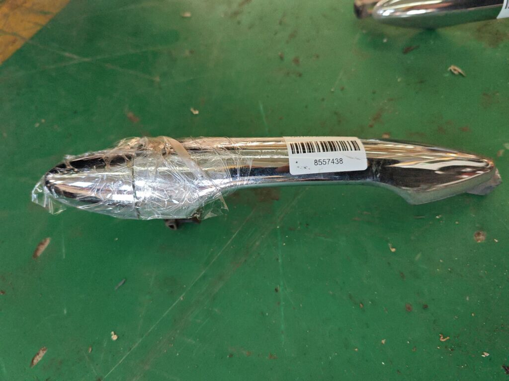Ручка двери на Hyundai Ix35 LM, Заднее расположение