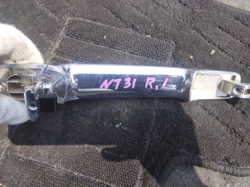 Ручка двери на Nissan X-Trail NT31, Заднее Левое расположение