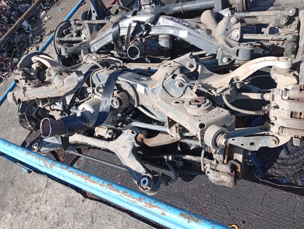 Балка подвески на Nissan Murano TNZ51 QR25DE, Заднее расположение