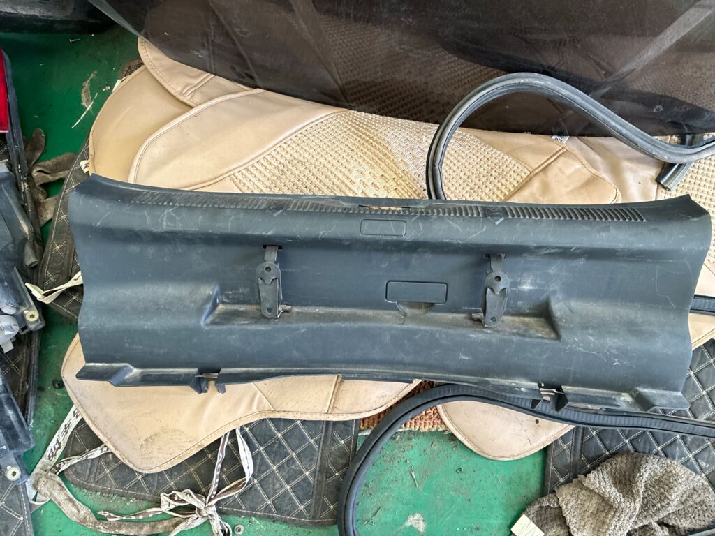 Обшивка багажника на Skoda Octavia A5 1ZD863459  1ZD863995  1ZD863497, Заднее расположение