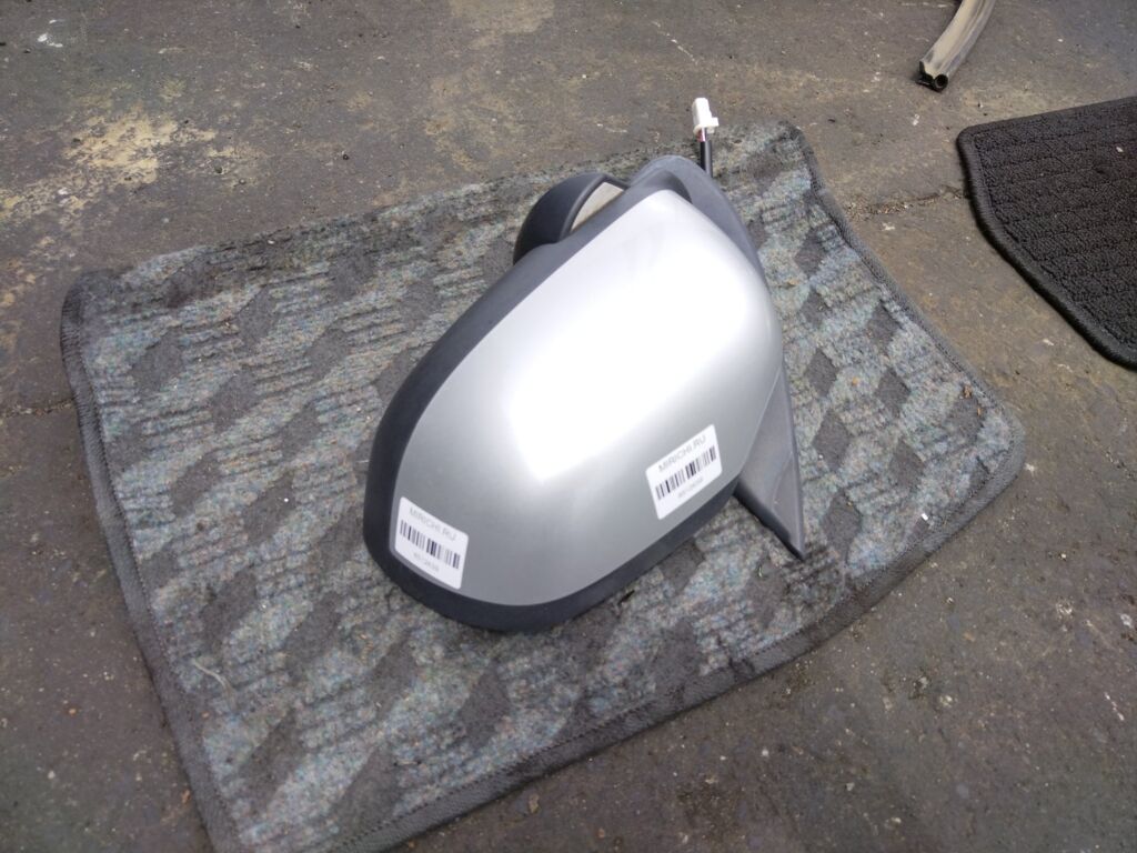 Зеркало двери боковой на Nissan March K13 Фото 2