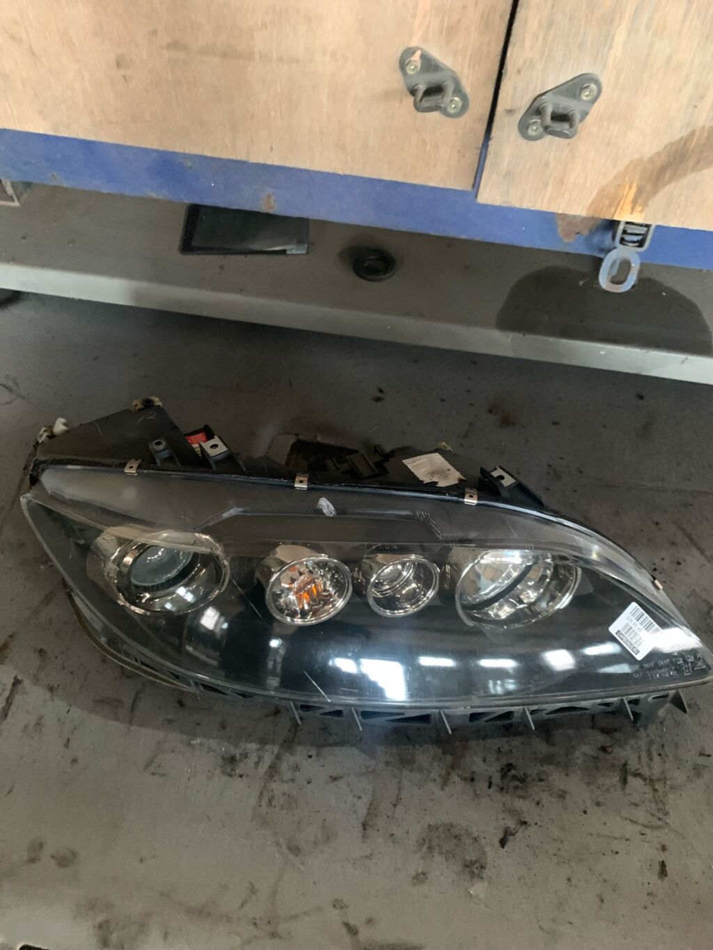 Фара на Mazda Atenza GG3S F014002483, Правое расположение
