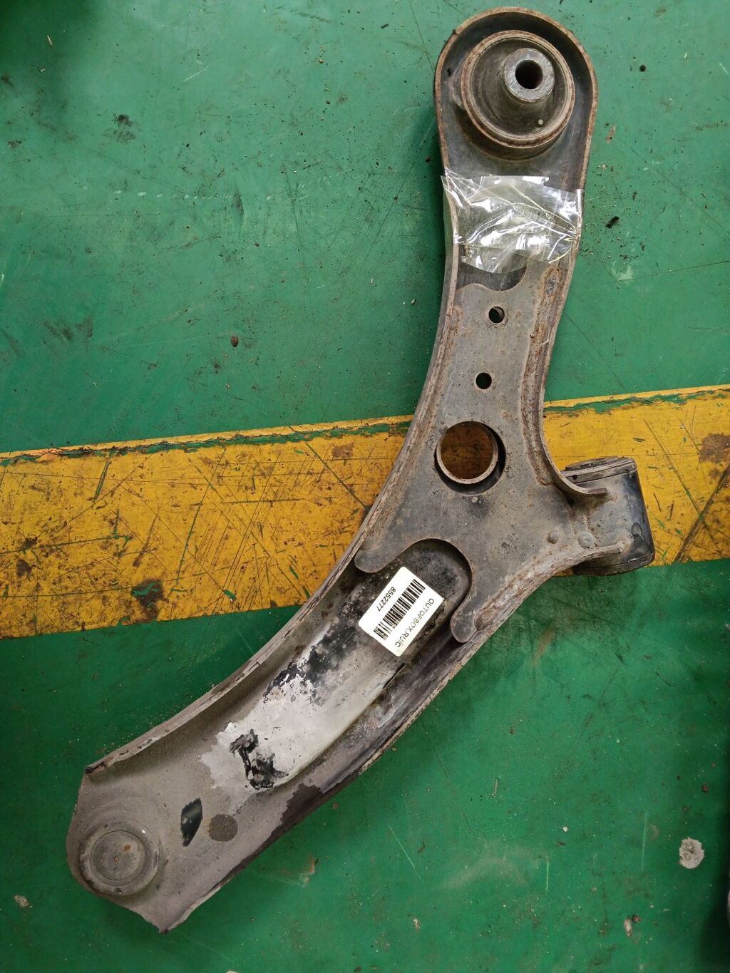 Рычаг на Suzuki Sx4 YA11S M18A 0724SX4LH  45202-79J00  4520254L20  SH-91032  UQ-075-9926, Переднее Левое расположение