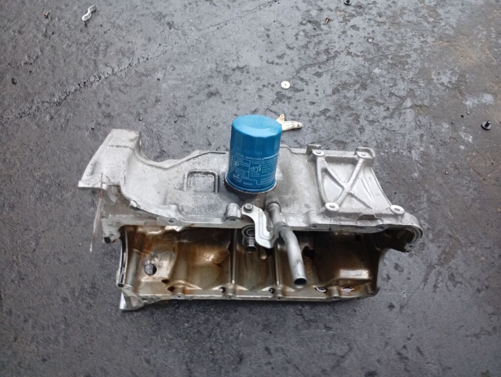 Поддон на Honda Fit Hybrid GP1 LDA