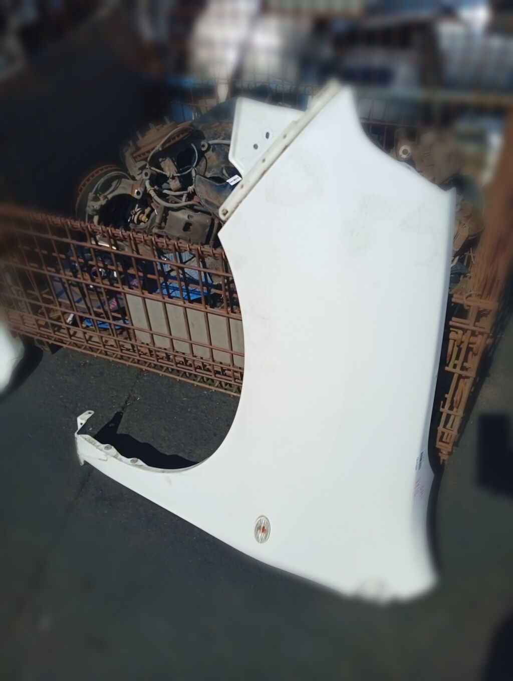 Крыло переднее на Nissan Ad Van VY12, Левое расположение