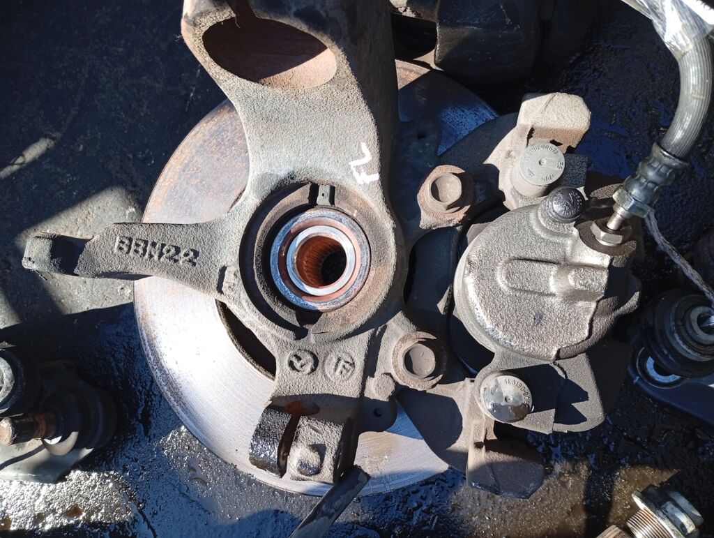 Ступица на Mazda Axela BL5FW ZY-VE Фото 2