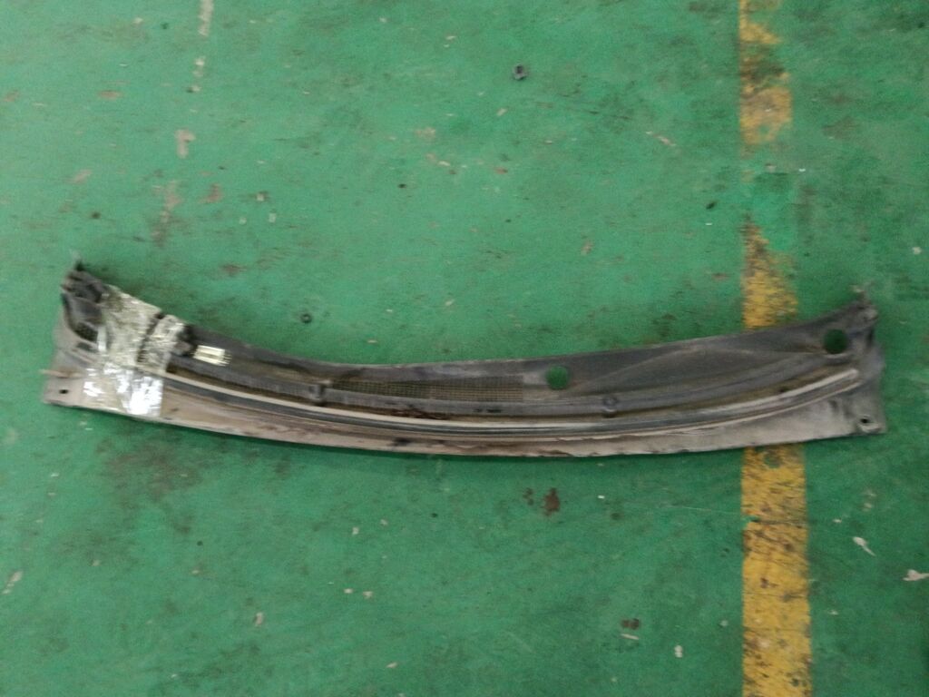 Решетка под лобовое стекло на Kia Cerato TD 86151-1X000