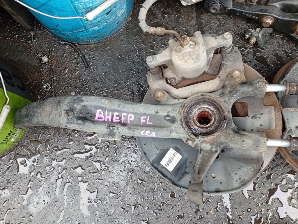 Ступица на Mazda Atenza GHEFP LF-VE, Переднее Левое расположение