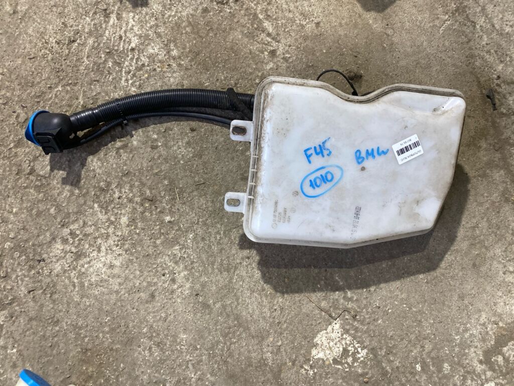 Бачок омывателя на Bmw 2 Series Active Tourer F45 61667331418