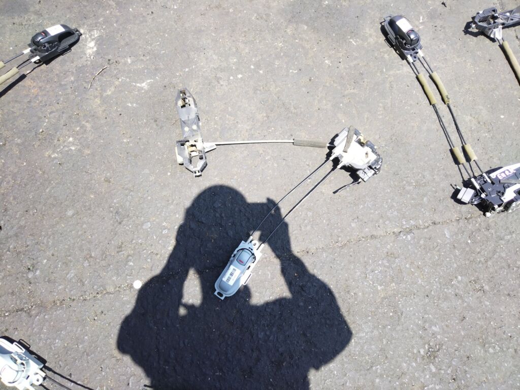 Замок двери на Nissan March YK12, Заднее Правое расположение