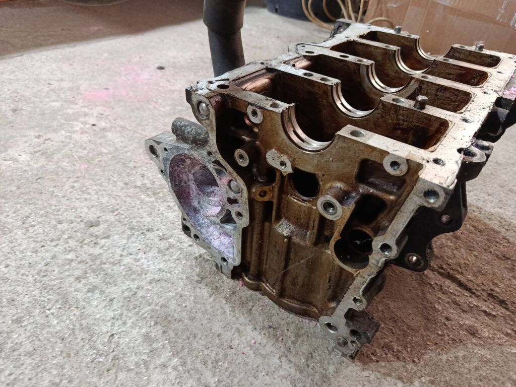 Блок двигателя на Toyota Vista ZZV50 1ZZ-FE Фото 5