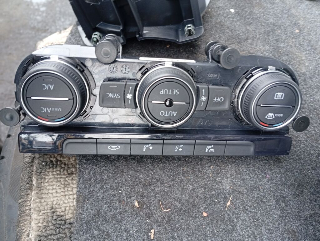 Блок управления климатконтроля 5G0907044T на Volkswagen Golf Vii 5G Фото 2