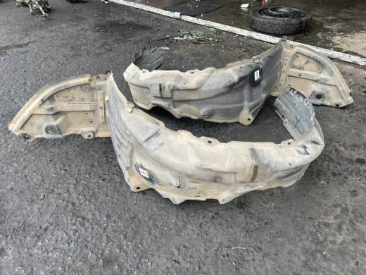 Подкрылок на Toyota Wish ZGE20G 2ZR-FAE 53875-68020, Переднее Правое расположение