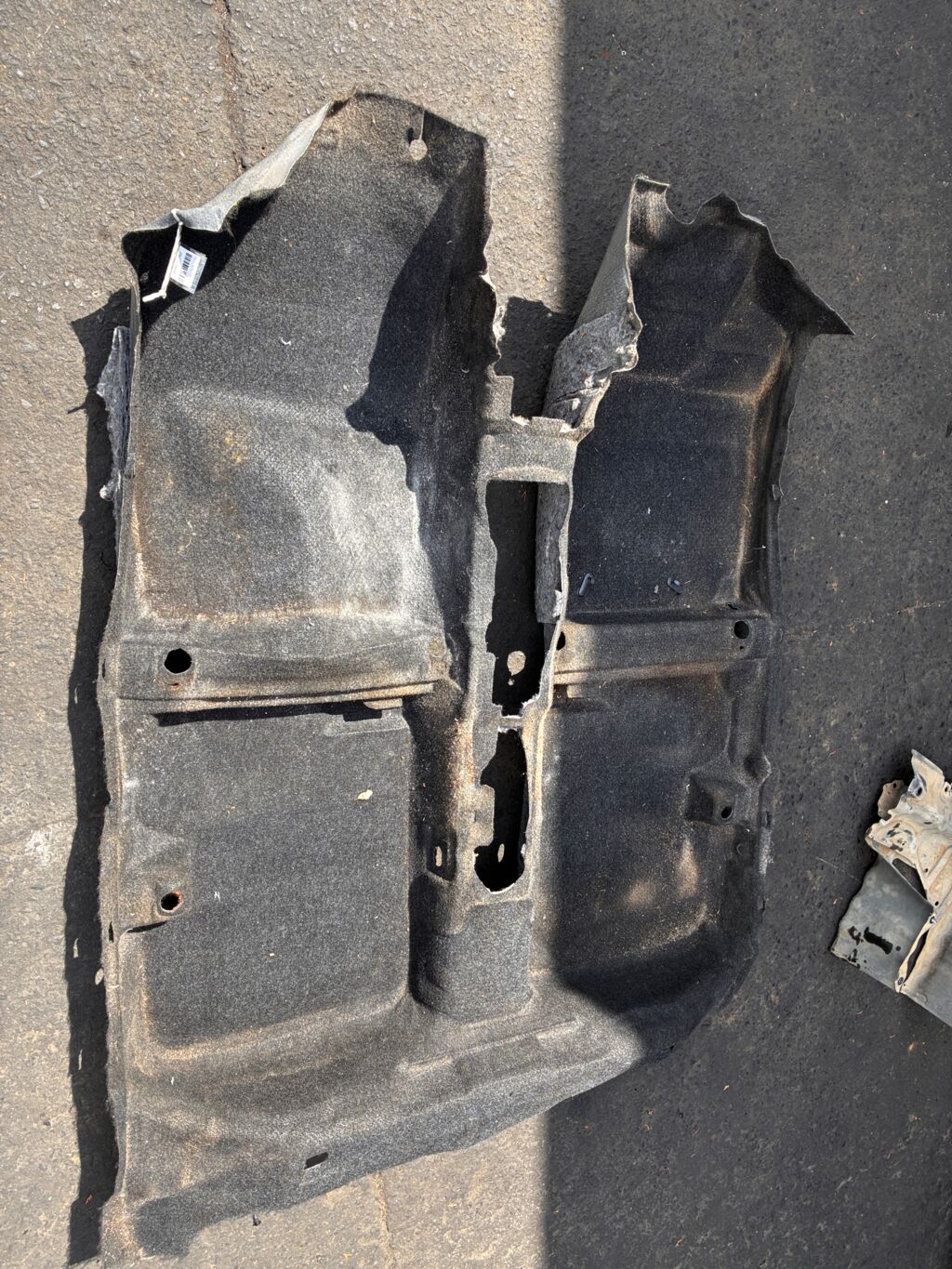 Коврик на Toyota Ist NCP61