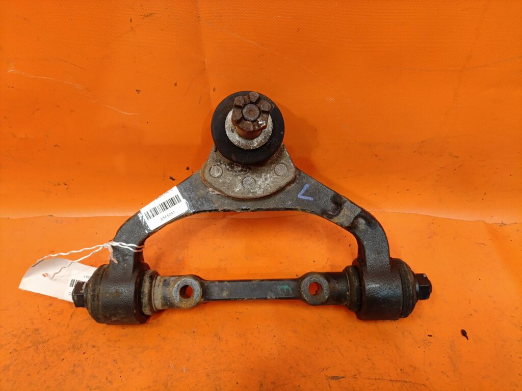 Рычаг на Mitsubishi Canter FGA20 4P10-T, Переднее Левое Верхнее расположение