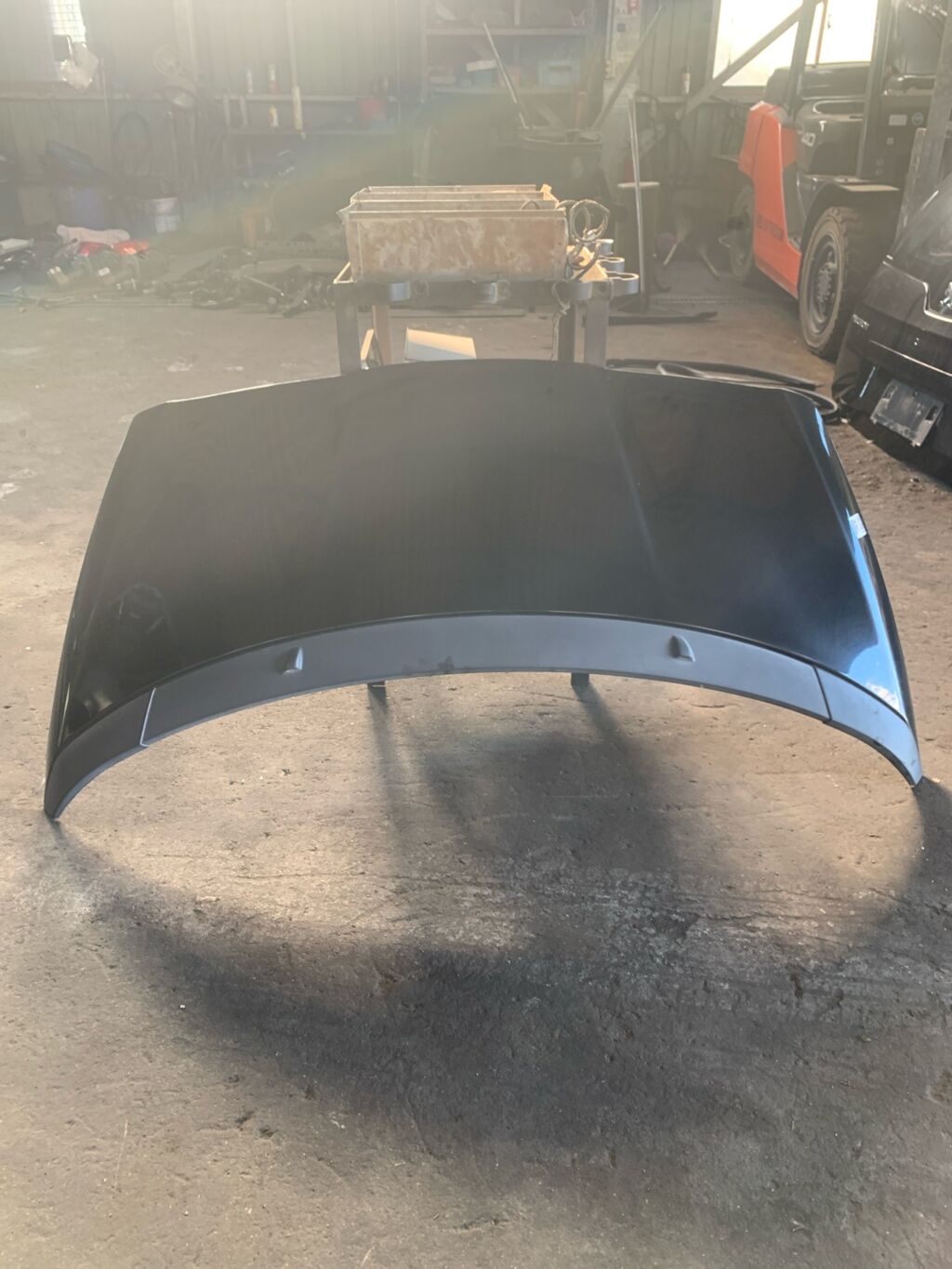 Капот на Peugeot 5008 VF30