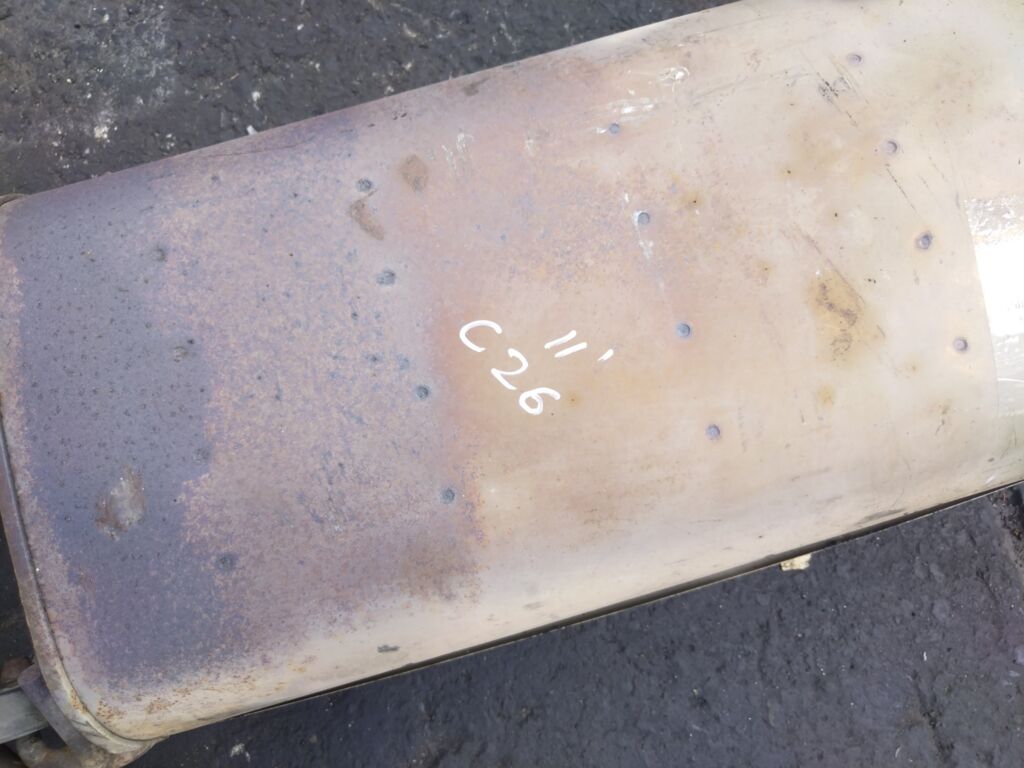 Глушитель на Nissan Serena C26 MR20DD