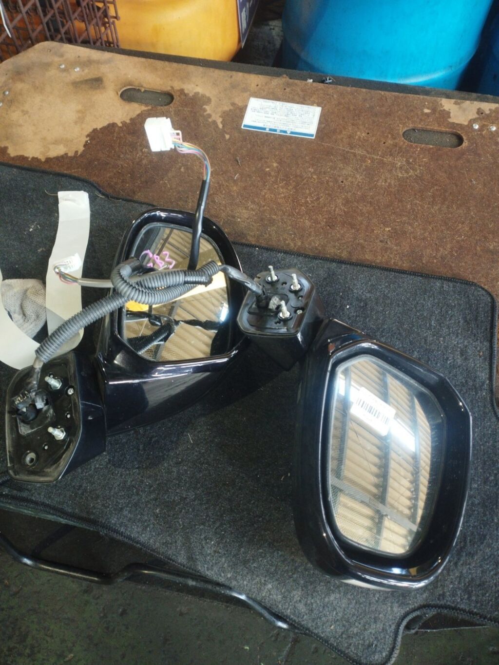 Зеркало двери боковой на Honda Freed GB3