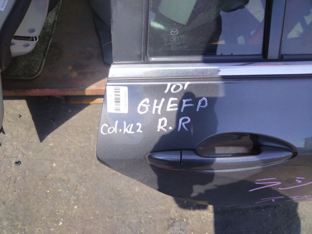 Дверь боковая на Mazda Atenza GHEFP, Заднее Правое расположение