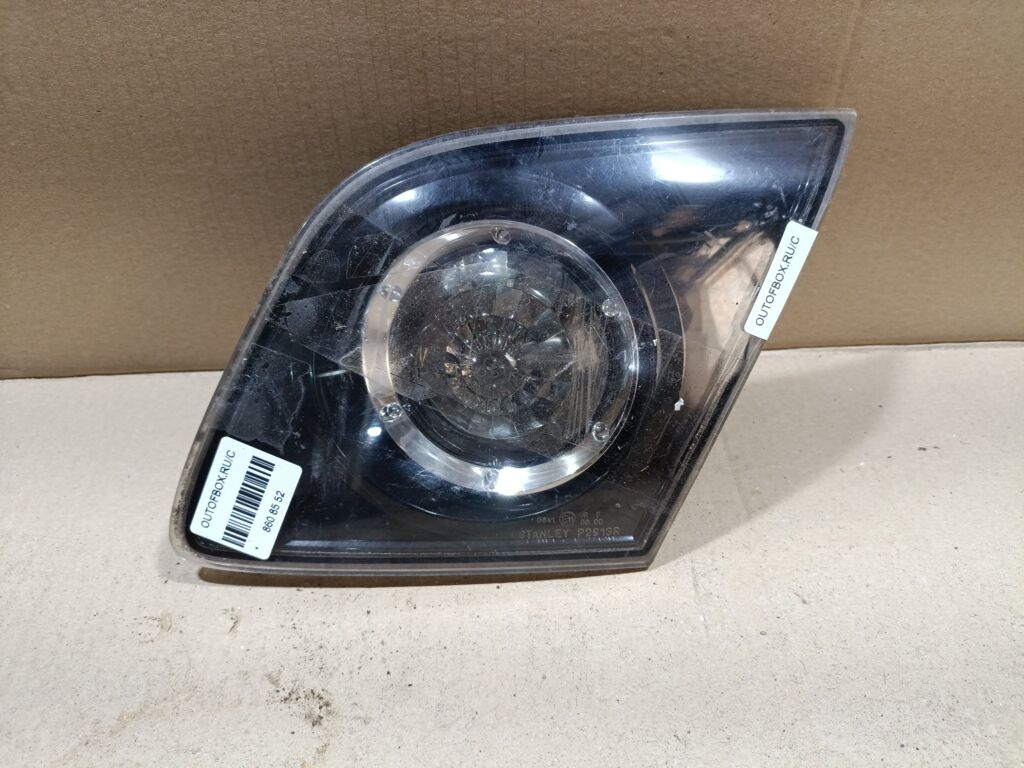 Стоп-планка на Mazda Axela BK5P P2913, Правое расположение