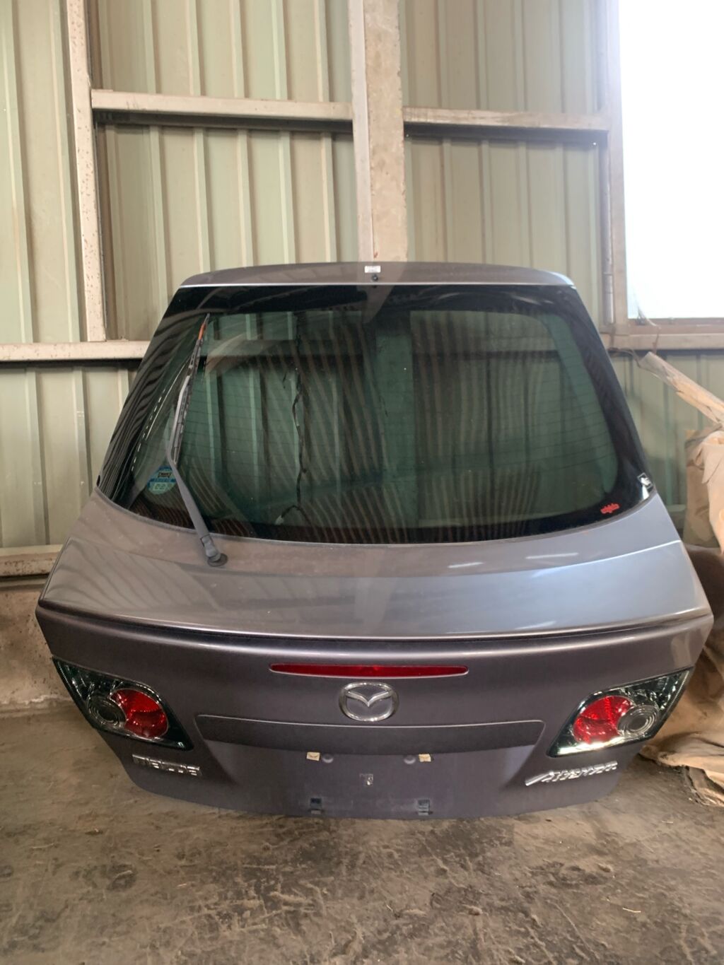 Дверь задняя на Mazda Atenza GG3S 226-61980
