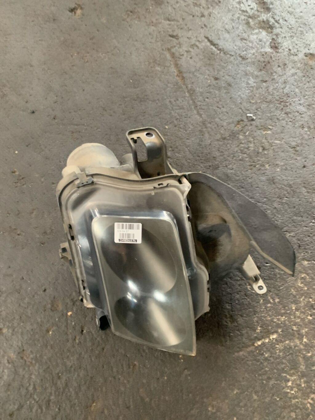 Фара на Toyota Will Cypha NCP70 52-082, Правое расположение