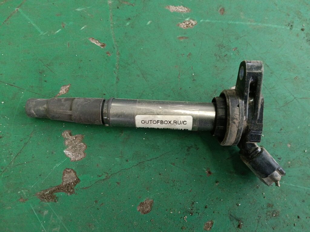Катушка зажигания на Toyota Corolla ZZE150L 1ZR-FE 90919-02252  90919-02258