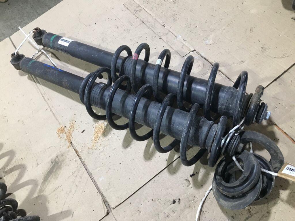 Амортизатор на Toyota Prius ZVW30 19-229614  30-L24-A  314 890  316 438  344811  349035  48530-12C40  48530-12C41  48530-47080  48530-47090  48530-47140  48530-80379  48530-80444  48530-80499  48530-80501  48530-80532  48530-80533  48530-80534  48530-80637  48530-80699  4853002490  4853002491  4853002500  4853002501  4853002540  4853002542  4853009R00  4853009R20  4853009R31  4853009T50  4853012C30  4853012C50  4853012C51  4853012F70  4853047081  4853047091  4853047120  4853047121  4853047141  4853047260  4853047261  4853047280  4853047281  4853080380  4853080382  4853080395  4853080396  4853080420  4853080445  4853080447  4853080500  4853080502  4853080503  4853080504  4853080579  4853080636  4853080639  4853080695  4853080696  4853080697  4853080700  4853080749  CR-003-1014  CR-003R-NZE15  SJ-003-1014  SJ-003R-NZE15  ST-003R-NZE15, Заднее расположение
