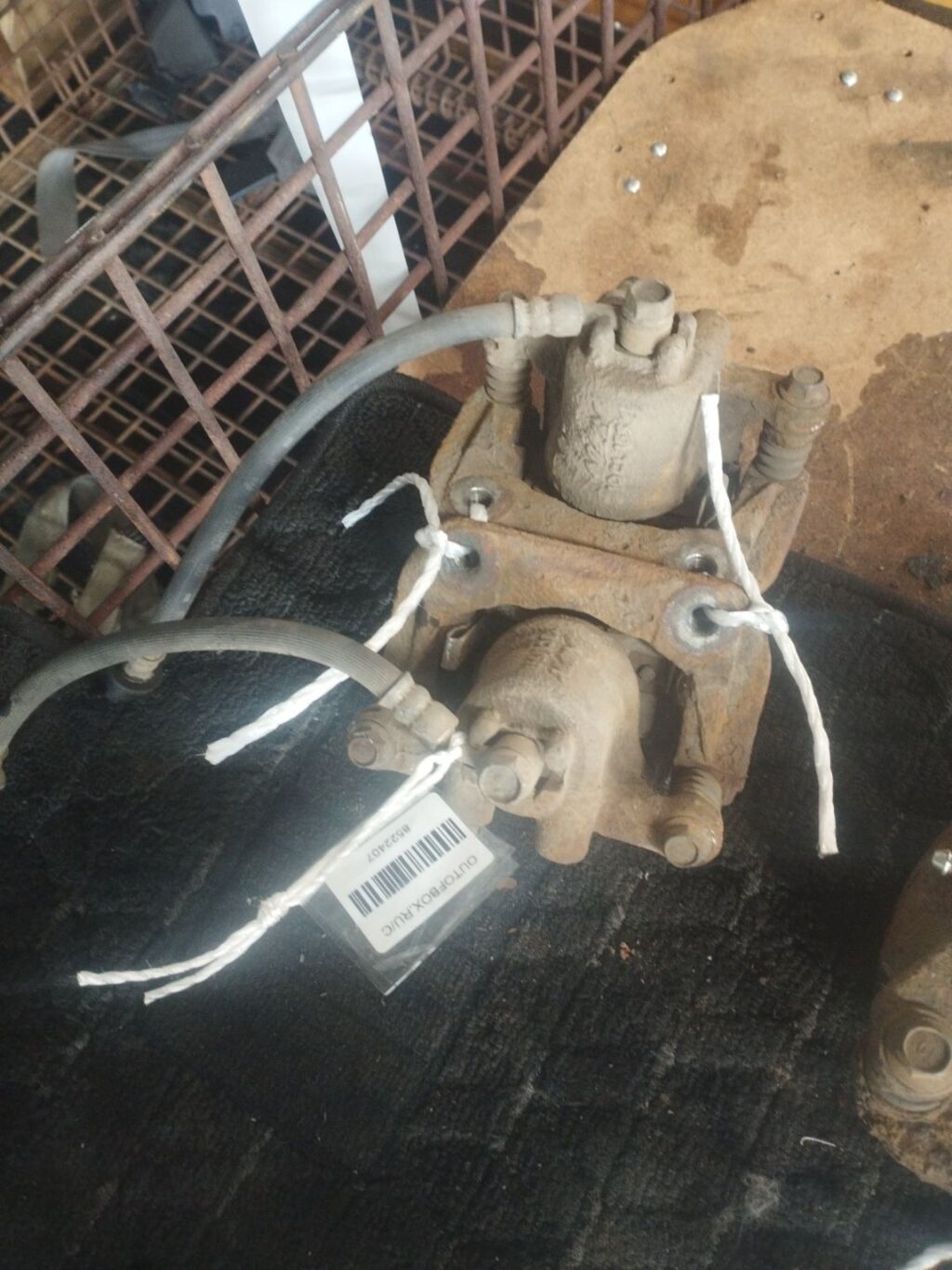 Суппорт на Honda Stepwgn RK5 R20A, Заднее расположение