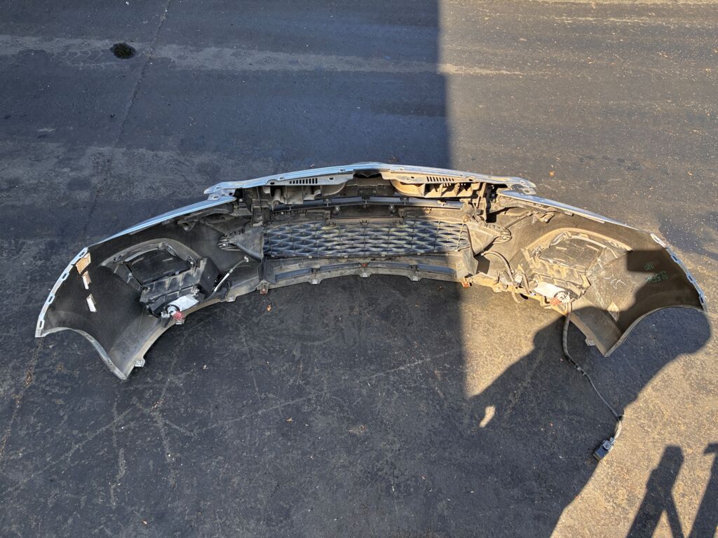 Бампер на Mazda Axela BL5FW 114-41343 BBN2-50031, Переднее расположение