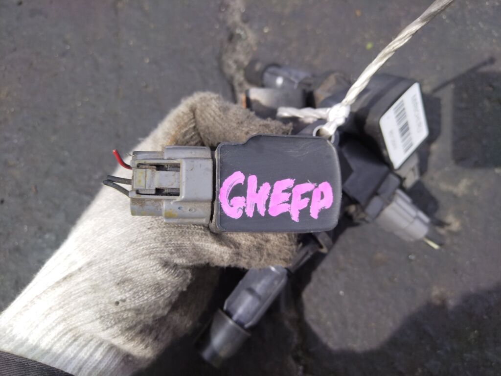 Катушка зажигания на Mazda Atenza GHEFP LF-VD 6M8G-12A36-6  099700-1062  IC-DL039  L3G2-18-100A  L3G2-18-100A-9U  L3G2-18-100B  LC-016-6351