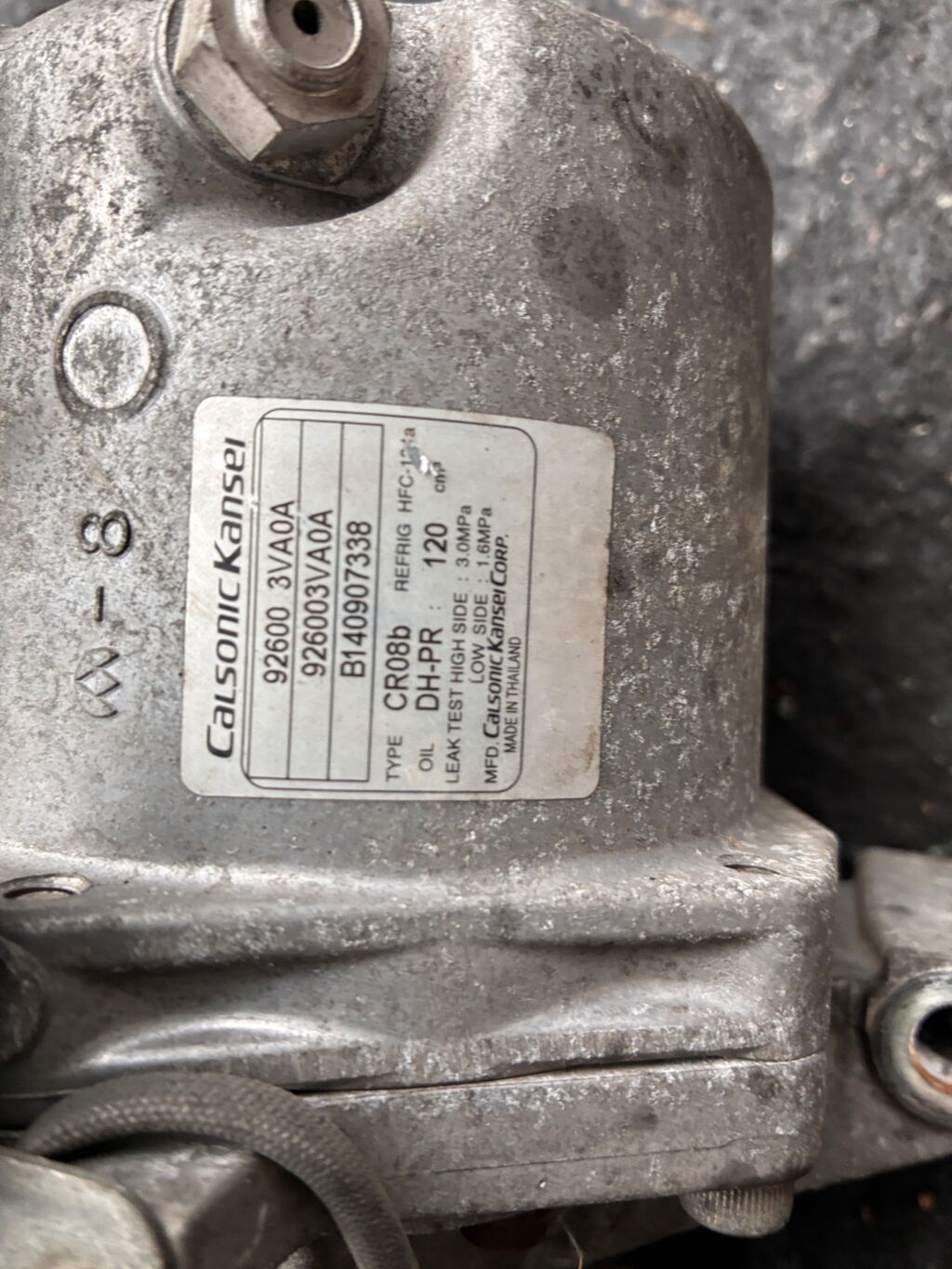 Компрессор кондиционера на Nissan Note E12 HR12DE 92600-3VA0A
