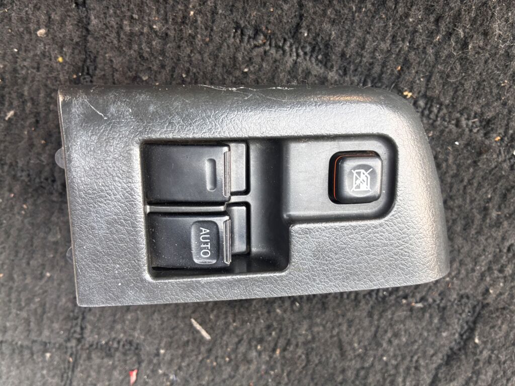 Блок упр-я стеклоподъемниками на Toyota Lite Ace S402M, Переднее Правое расположение