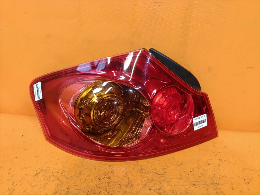 Стоп на Nissan Skyline NV36 D040, Левое расположение