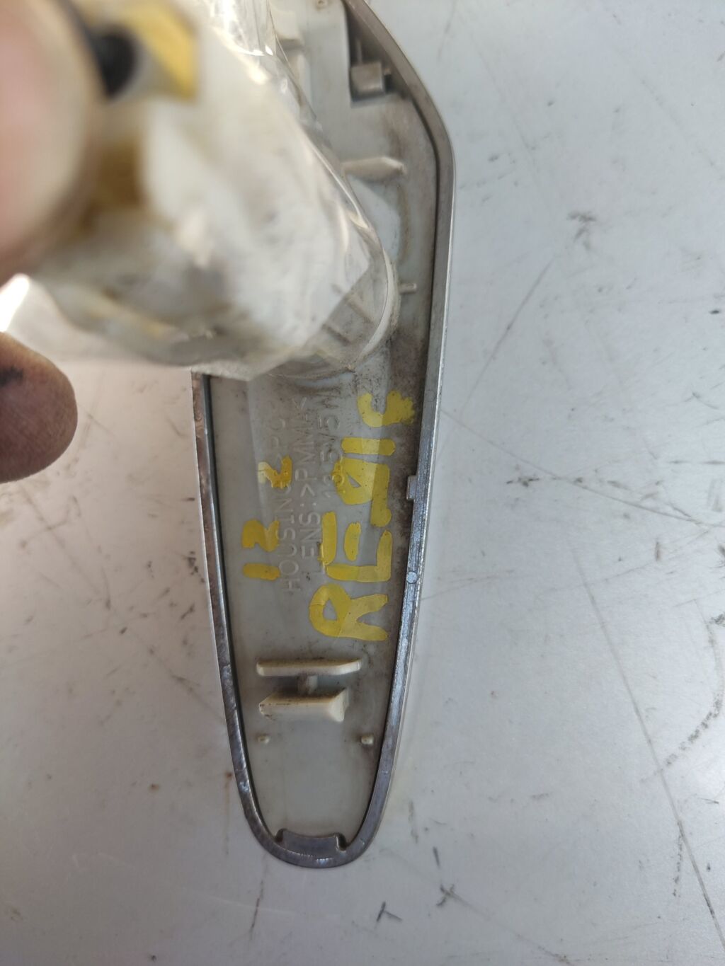 Поворотник в крыло на Suzuki Kizashi RE91S, Левое расположение