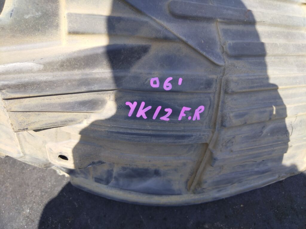 Подкрылок на Nissan March AK12 CR12DE 63844 4V10A, Переднее Правое расположение