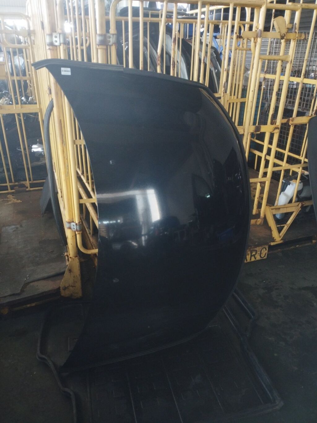 Капот на Mitsubishi Outlander CW5W