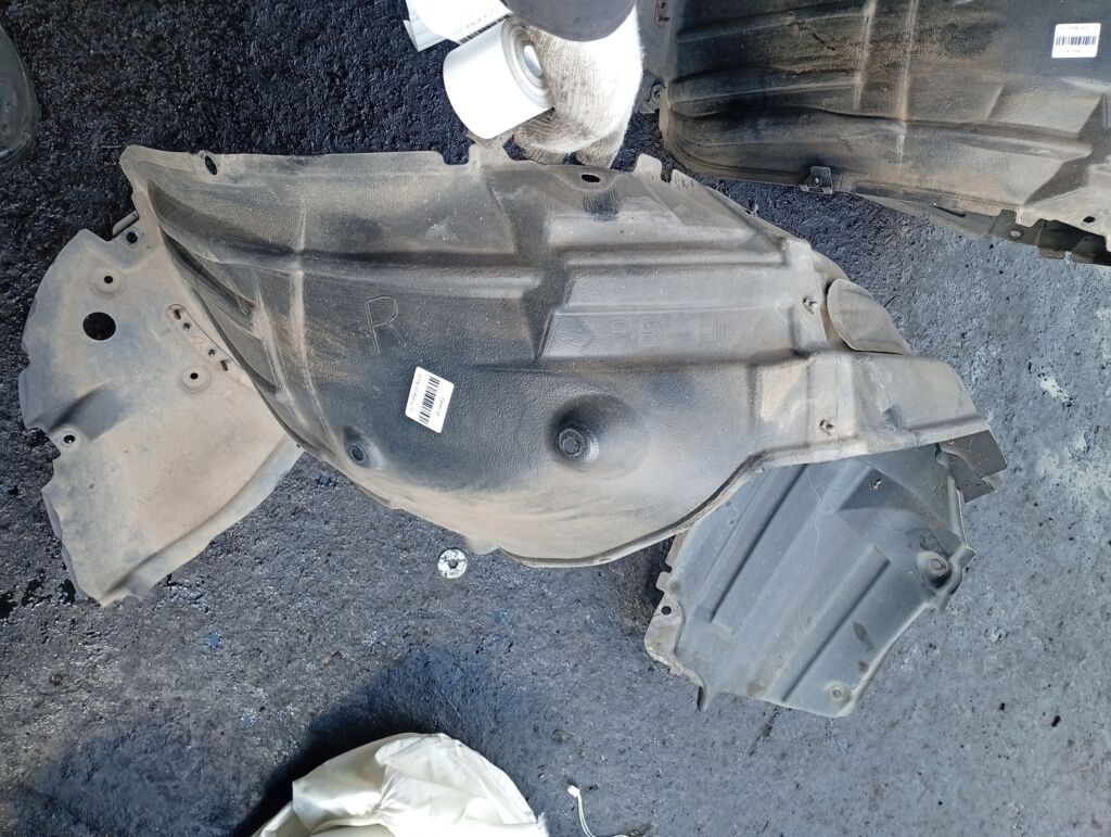 Подкрылок на Toyota Crown GRS180 4GR-FSE 53805-30060, Переднее Правое расположение