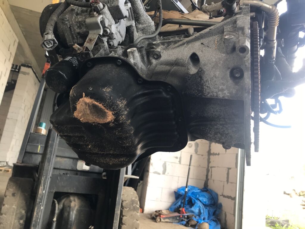 Двигатель 19000-28330 на Toyota Avensis AZT255 1AZ-FSE Фото 5
