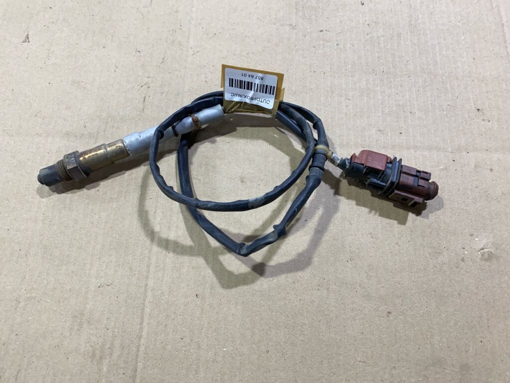 Лямбда-зонд на Volkswagen Passat 3C BVY 06F906262H